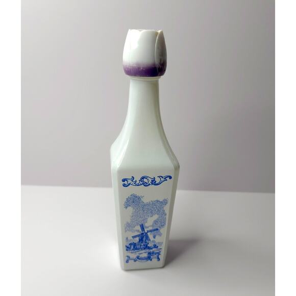 Vintage Vandermint Dutch Windmill Milk Glass Liquor Bottle Tulip Top Delftware - Picture 1 of 8